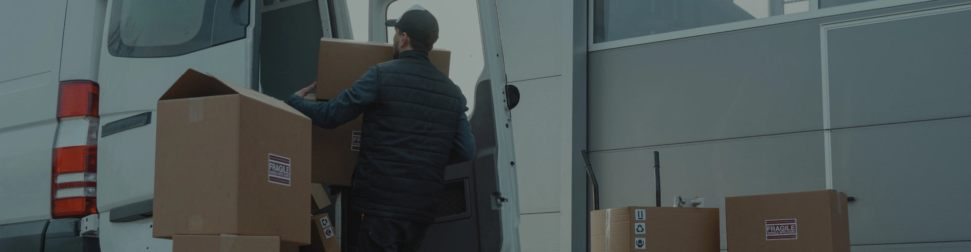 Delivery & Refunds
