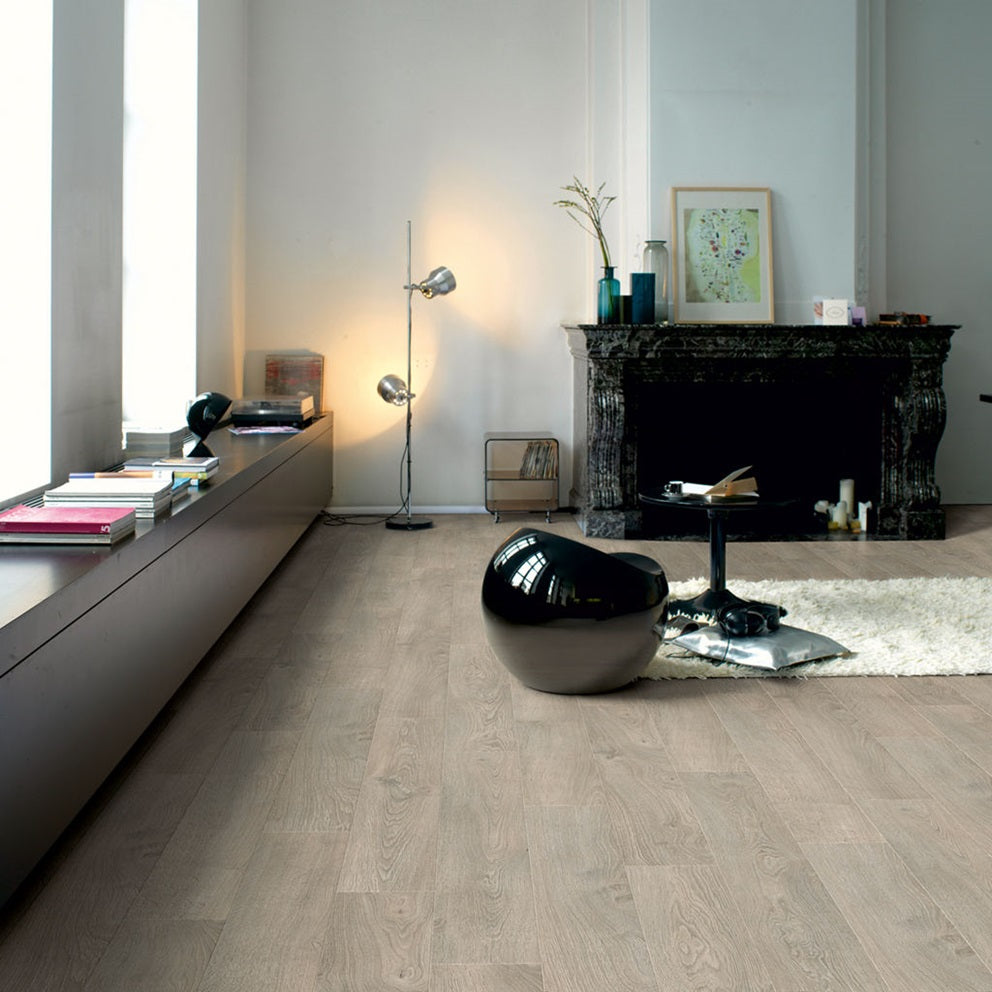 Old Oak Grey Laminate Wooden Flooring 19 x 120cm-Delforno
