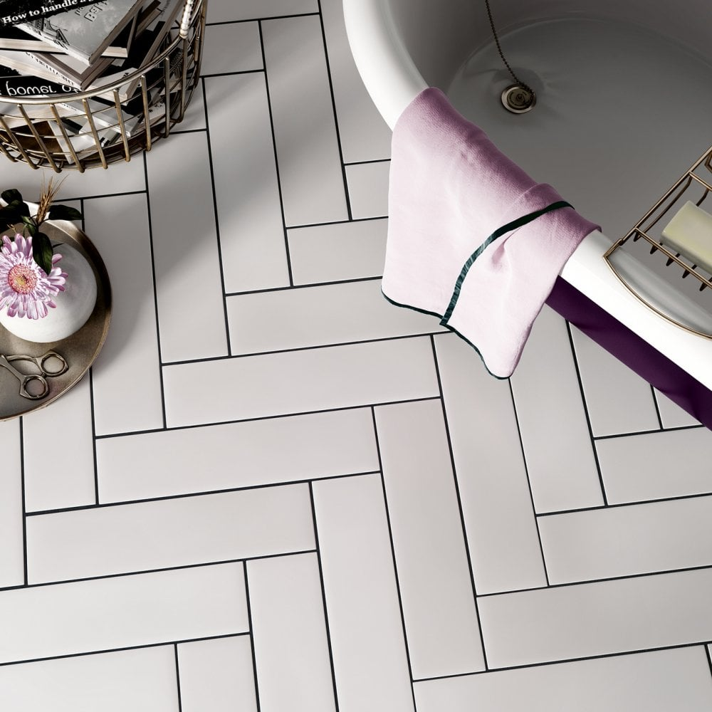 Stromboli White Plume Porcelain Tile 9.2 x 36.8cm-Delforno